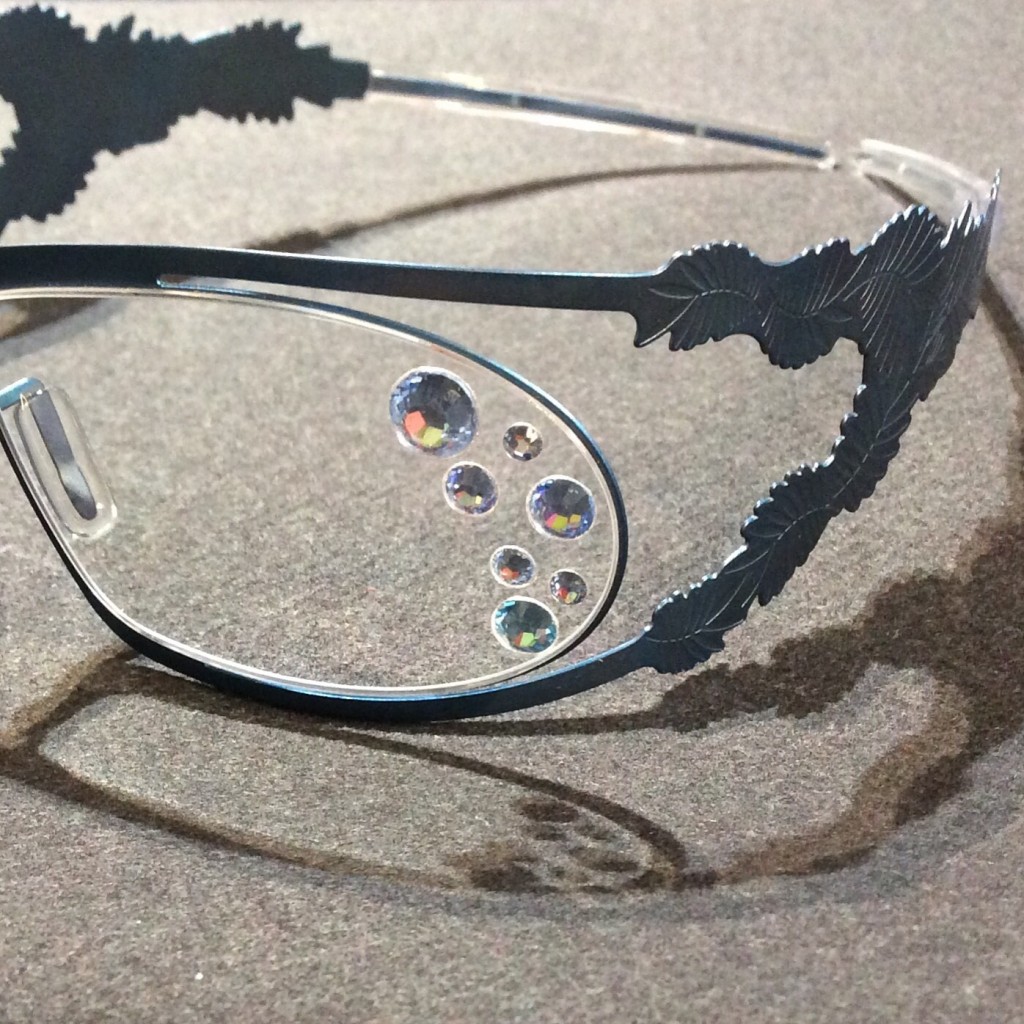 Strass Svwarovski sur monture Slav Nowosad